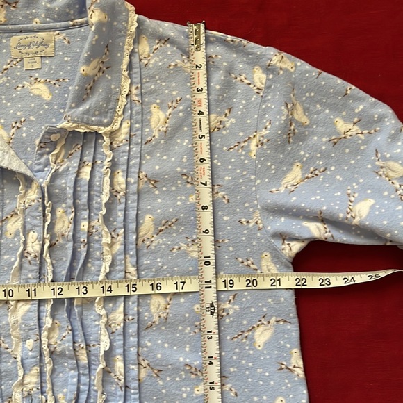 GUC Lanz of Salzburg Sz S Winter Snow Doves Flannel PJ Top ONLY - Picture 13 of 14